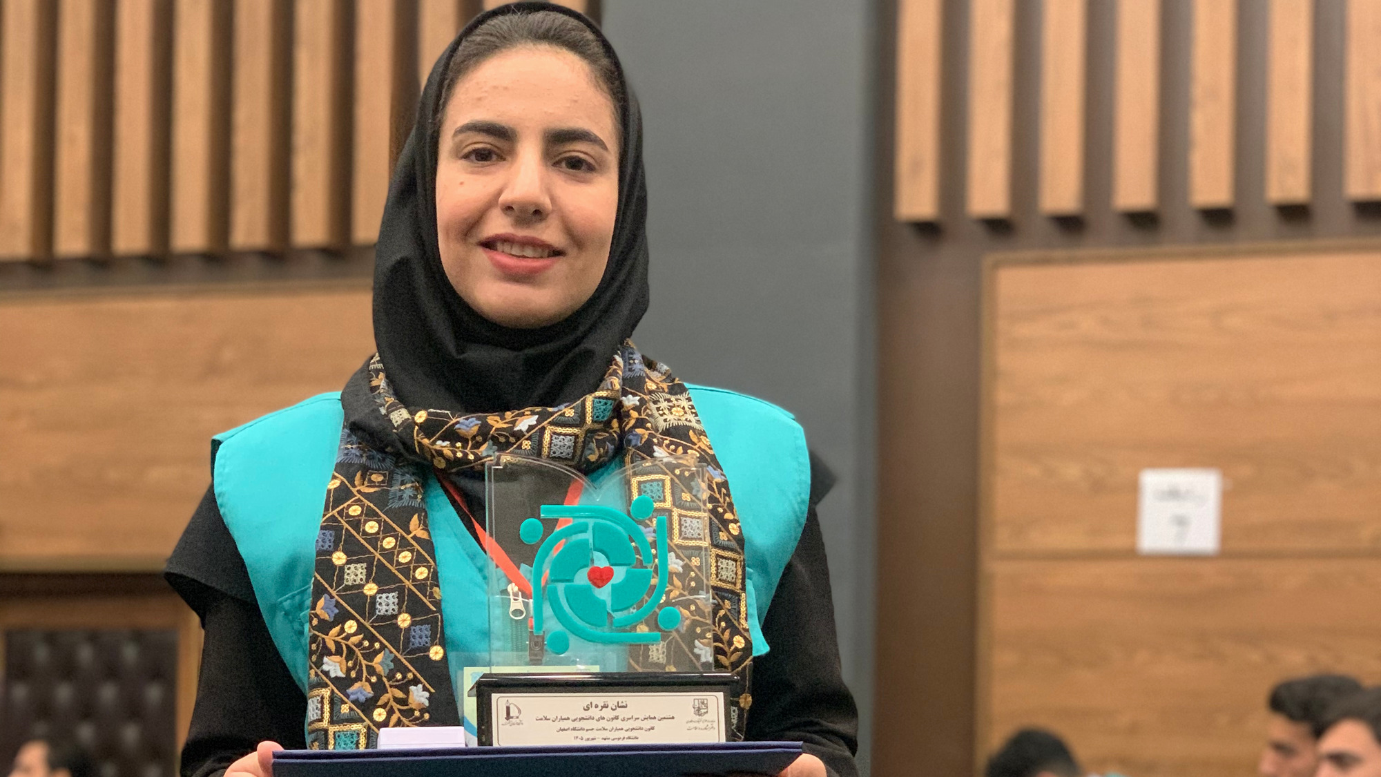 کسب نشان نقره ای کانون همیاران سلامت جسم دانشگاه اصفهان
